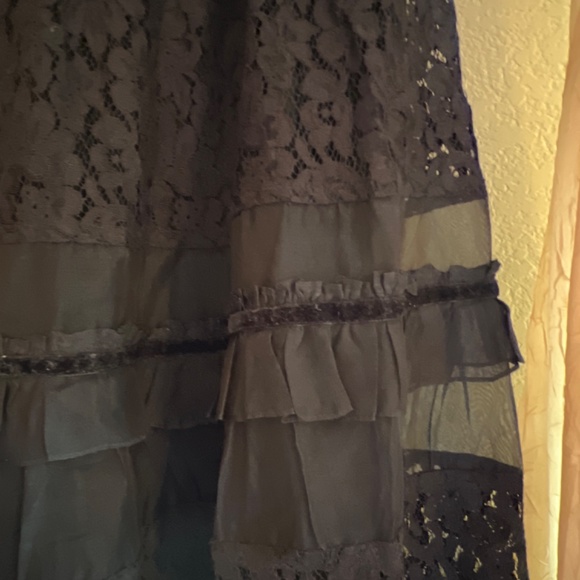 Tiar Lor Angeles Lace MIDI /  Maxi Skirt - Picture 2 of 7